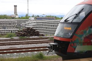 С нови промени в движението на влакове от понеделник борят закъсненията заради ремонта на Централна гара