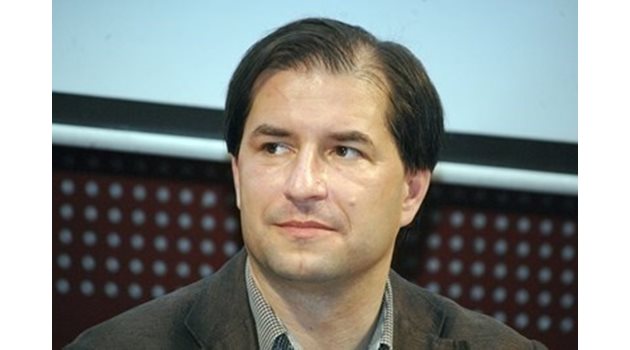 Един от членовете на правния съвет на президента Румен Радев – Борислав Цеков СНИМКА: Архив