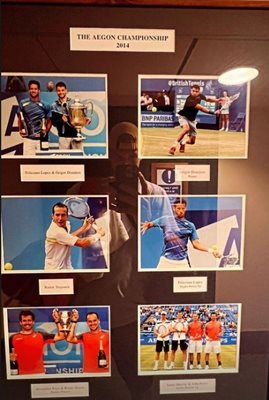 Това е стената на славата в Куинс за 2014 г., когато Григор Димитров стана шампион (горните снимки).