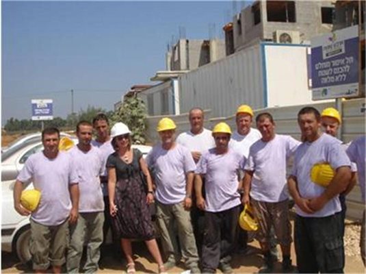 Първата група наши работници беша много доволна от условията в Израел.