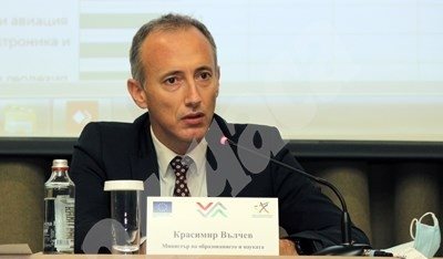 Minister of Education and Science Krassimir Valchev