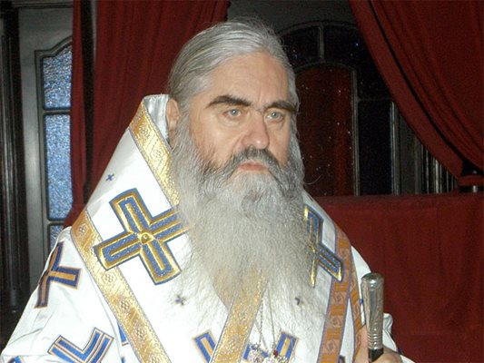 Кирил атакува тримата претенденти за митрополит