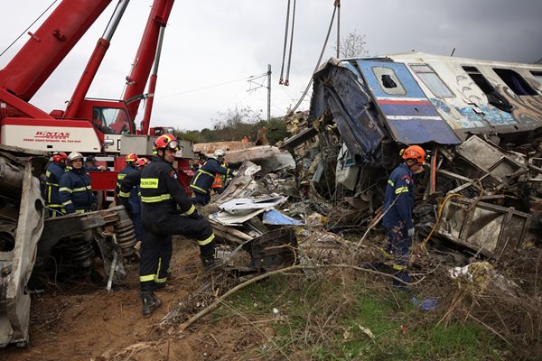 Kатастрофата на влакове в Гърция Снимка: Ройтерс
