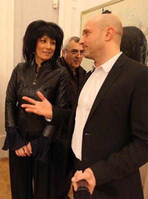 Дизайнерката Нури Димитрова с журналиста Георги Тошев, който направи перзентазия на новия й бранд 