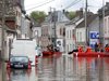 Над 5,5 хил. души евакуирани заради наводнения във Франция (галерия)