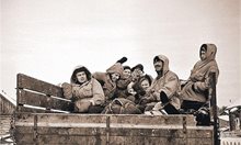 9-имата съветски скиори загинали заради  инфекциозна болест с кратък инкубационен период в прохода Дятлов