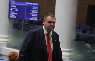 Пеевски: Денков не работи, ако не може да се справи - да отида за 1 месец