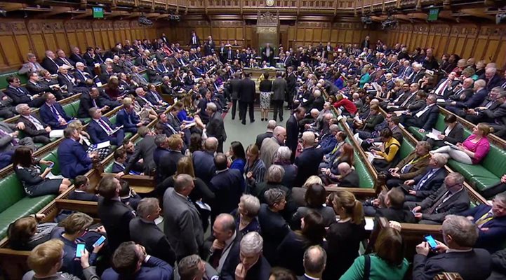 Депутатите в британската Камара на общините гласуваха за удължаване на член 50 от Лисабонския договор и отлагане на Брекзит. Снимка РОЙТЕРС