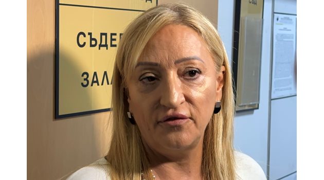 Адвокат Светлана Званчева настоява записът от телефонния разговор да бъде предаден на Районния съд.