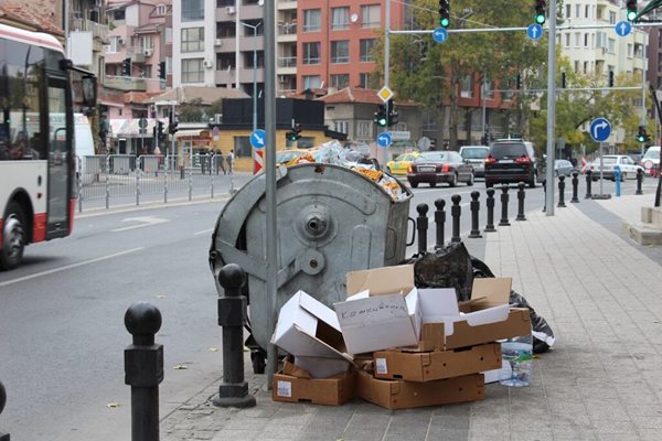 Търси се фирма, която да отговаря за чистотата на Пловдив в следващите 5 години.