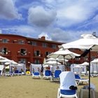 Босът на ВИС вдига хотел на пясъка