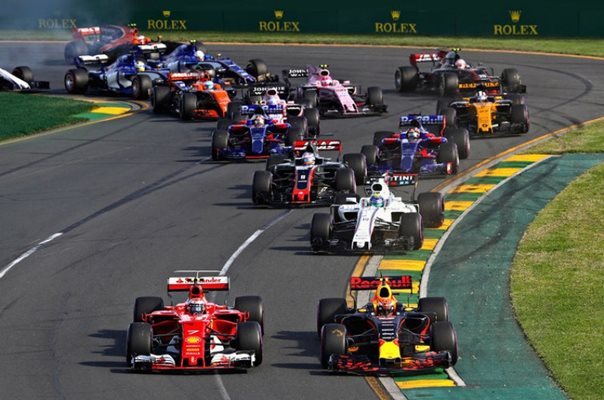 Даниел Рикардо ще бъде резервен пилот на "Ред Бул" за следващия сезон във Формула 1