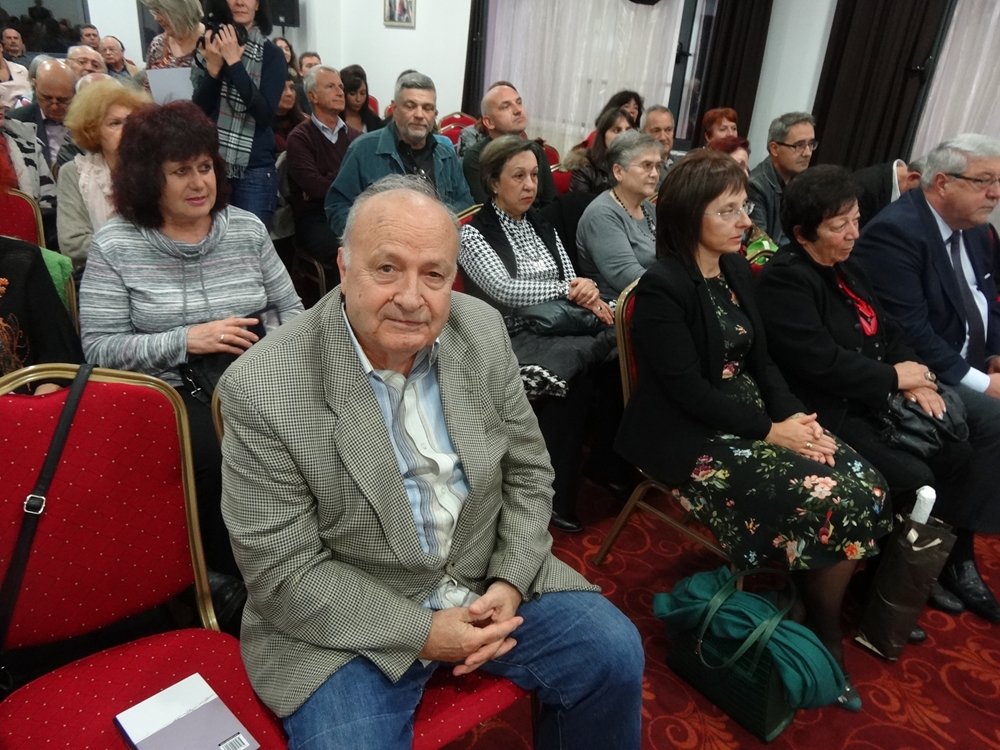 Пловдив се прощава с поета Петър Анастасов утре от 11 часа на централните гробища