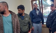 Обвиненият в трафик на мигранти сириец Масуд като Цар Киро – размаха среден пръст в съда