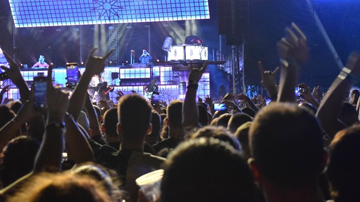 Община Пловдив прогнозира големи приходи от фестивала Hills of Rock този уикенд.