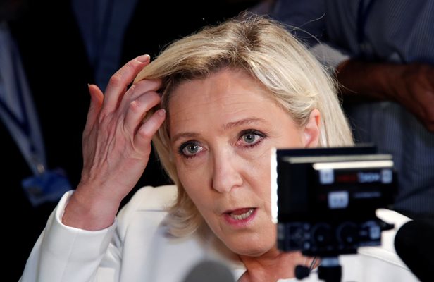 Лидерката на френската крайна десница Марин Льо Пен  СНИМКА: Ройтерс