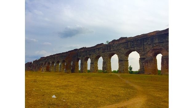 ИЗУМИТЕЛНО: Акведуктите, чрез които Древният Рим се снабдявал с вода, удивяват и до днес с гения на инженерната мисъл.
