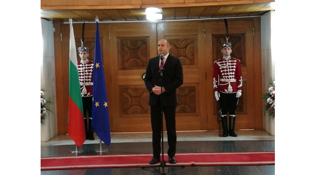 Радев бе домакин на традиционния за началото на годината прием за ръководителите на дипломатическите мисии, акредитирани в България. Видео и снимка РУМЯНА ТОНЕВА