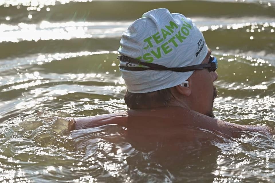 Теодор Цветков е повече от 50 часа във водата: Останете с мен до края