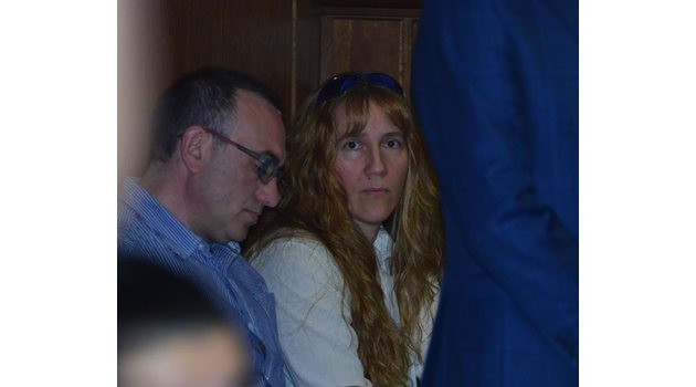 За първи път в съдебната зала присъстваха и родителите на Георги - Валентин и Албена Игнатови  СНИМКИ: Йордан Симеонов