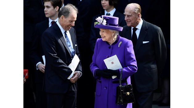 Племенникът Дейвид Армстронг-Джоунс е информирал Елизабет II още през лятото, че семейството му се разпада, но е бил помолен да изчака с огласяването на развода.
СНИМКИ: РОЙТЕРС