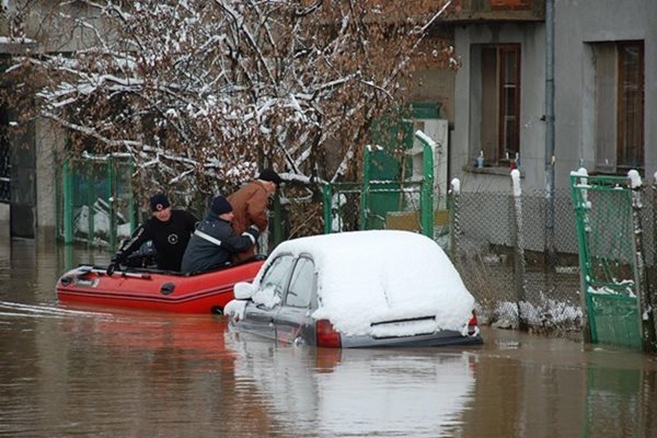 Наводнението в Бисер стряска и до днес