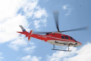 Медицинският хеликоптер мина теста, ще спасява от април (Обзор)