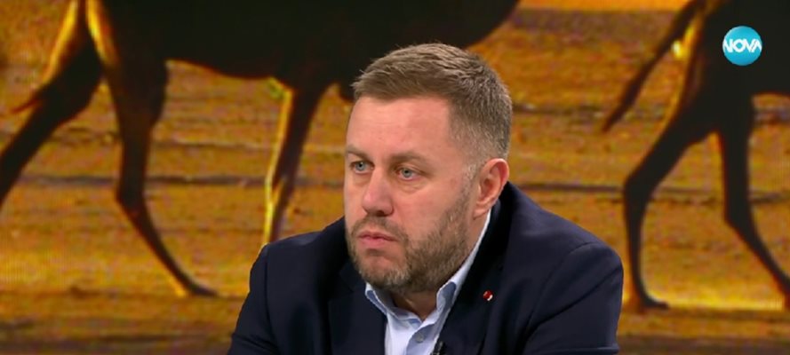 Журналистът от "24 часа" Георги Милков КАДЪР: НОВА ТВ