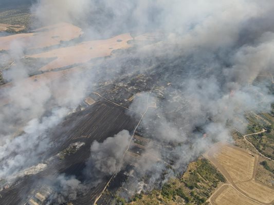 Пожарът край Харманли СНИМКА: Фейсбук