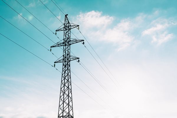 Компенсациите за високите цени на тока продължават до края на март