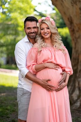Йоанна Драгнева и Мирослав Димитров съвсем скоро ще станат родители.  СНИМКА:  ПРОФИЛ  НА ЙОАННА ДРАГНЕВА  ВЪВ ФЕЙСБУК