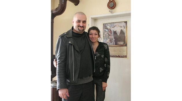 ЩАСТЛИВИ: Мирослав Блажев и приятелката му Роза са отново заедно.
