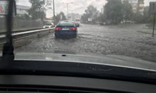 Порой и градушка потопиха Бургас (Снимки + видео)