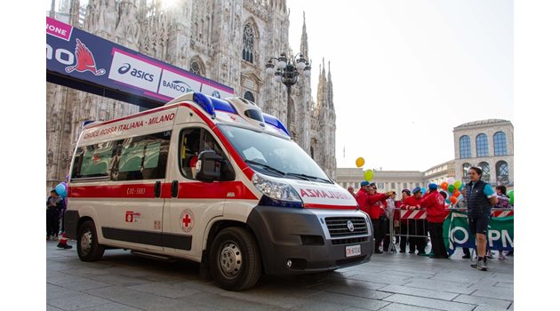 Линейка на Червения кръст в Милано СНИМКИ: ЧЕРВЕН КРЪСТ - МИЛАНО