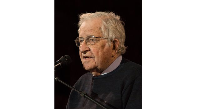 Ноам Чомски е американски лингвист и учен
СНИМКА: Уикипедия