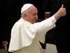 Българче пита папата защо страдат децата. Ето какво отговори той