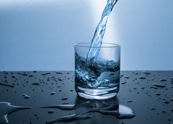 Със заповед от днес кметът на Брезник Васил Узунов забрани разпиляването на вода за непитейни нужди. СНИМКА: PEXELS