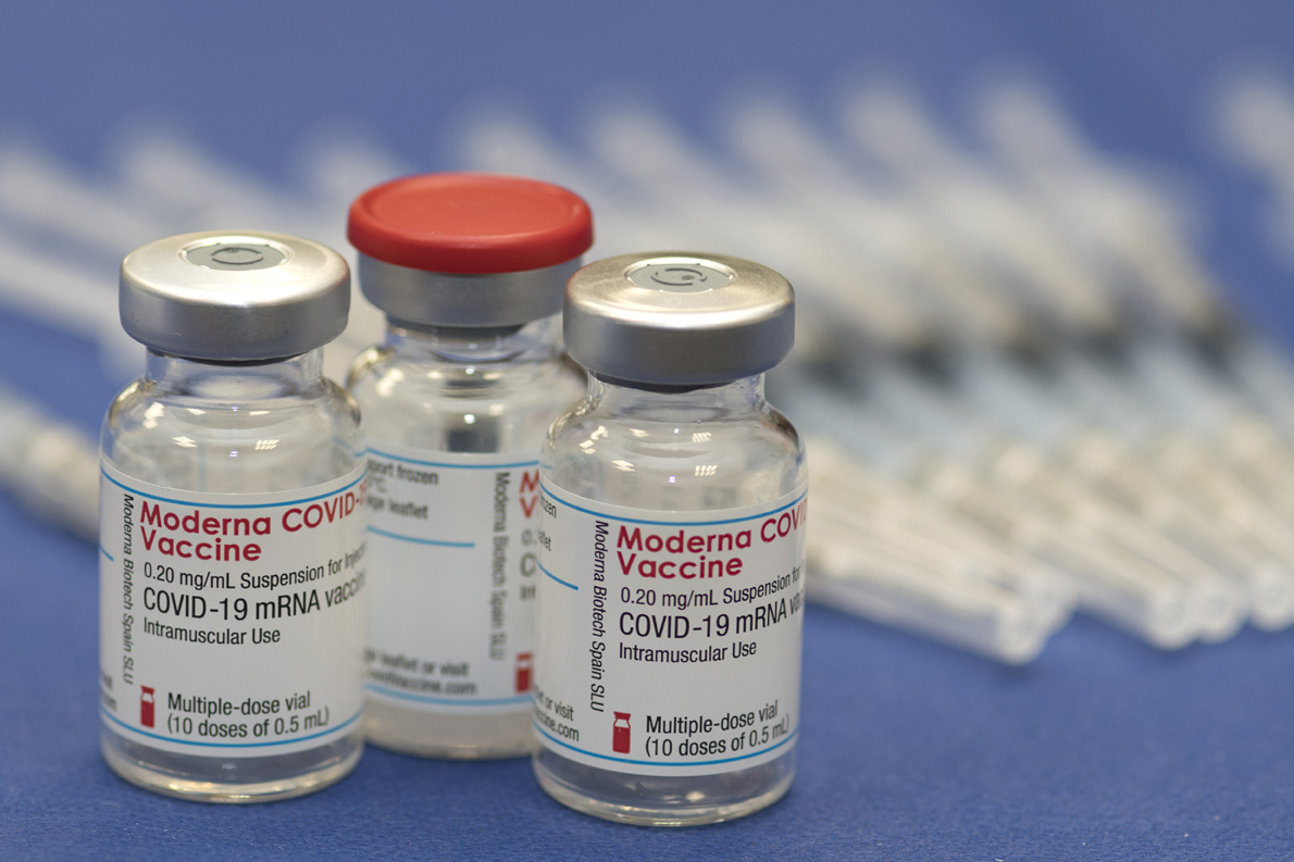 Северна Корея вероятно получава ваксини за COVID-19 от Китай