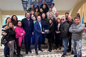 Чудо! Кметът на Пловдив награди артисти, не само спортисти