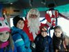 Шофьор на ученически автобус е Дядо Коледа в Рудозем