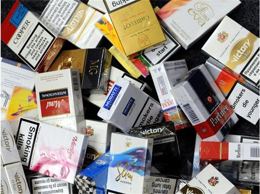 580 кутии цигари в боклука на търговец