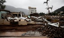 136 са вече загиналите при тежките наводнения в Южна Бразилия (Снимки)