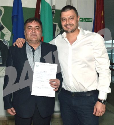 Градоначалникът на Криводол Петър Данчев стана първия кмет на община у нас, официално станал член на "България без цензура".