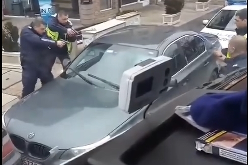 Полицаите, задържали шофьора след гонката в София: Щеше да блъсне пешеходци (Видео)