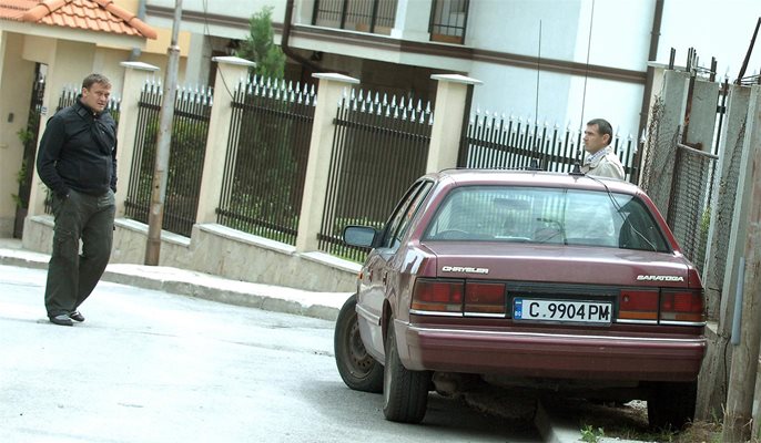 Къщата на Борисов в Банкя се пази от гардове на улицата, снимки: България ДНЕС