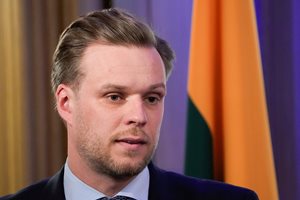 Външният министър на Литва: Нека ЕС дава на руснаци само „хуманитарни“ визи