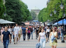 Според статистиката 1 милион българи не са на трудовия пазар, а има недостиг на кадри