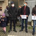Пациенти с трансплантация излязоха на протест пред Министерството на здравеоапзването. СНИМКА: АВТОРЪТ