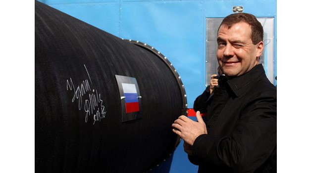 Експерти: Спирането на доставките на руски природен газ в никакъв случай не е апокалипсис