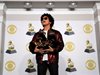 Американският певец Бруно Марс бе удостоен с шест награди Грами